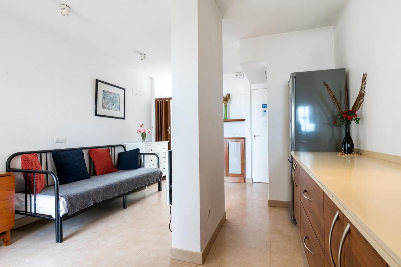 Holi-Rent Apartamento Resitur Sevilla Eksteriør billede
